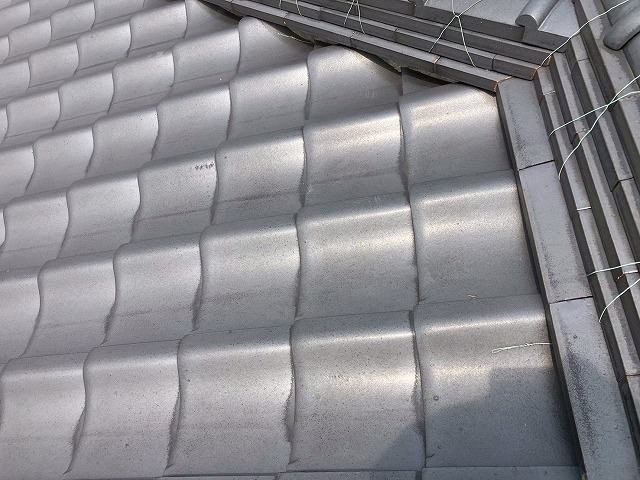 瓦屋根の状態確認を実施